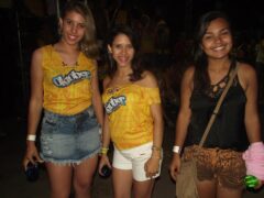 Oktober 10 Anos